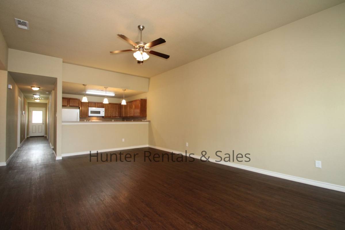 Townhouse for rent at 203-A Study Hall Loop, Killeen, TX 76549