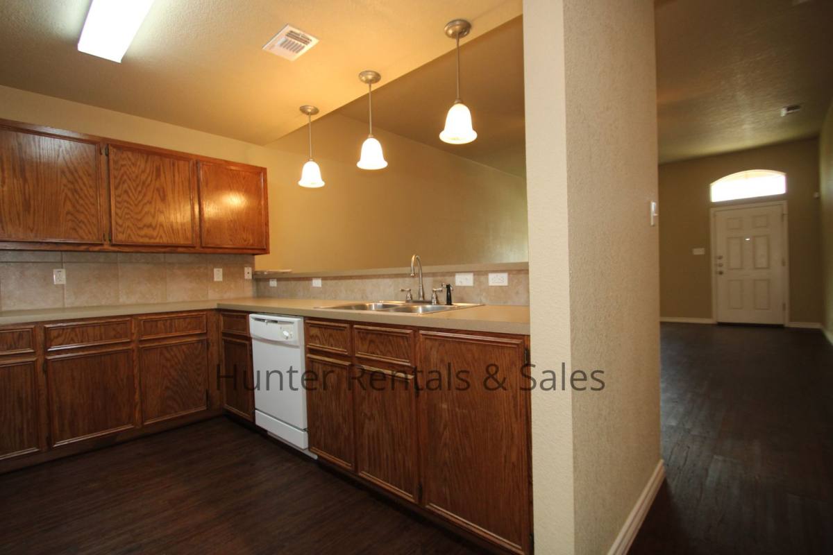 Townhouse for rent at 203-A Study Hall Loop, Killeen, TX 76549