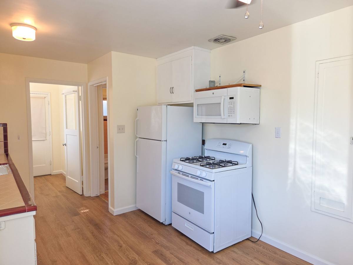 Apartment for rent at 1530 S Wolfe Rd, Sunnyvale, CA 94087