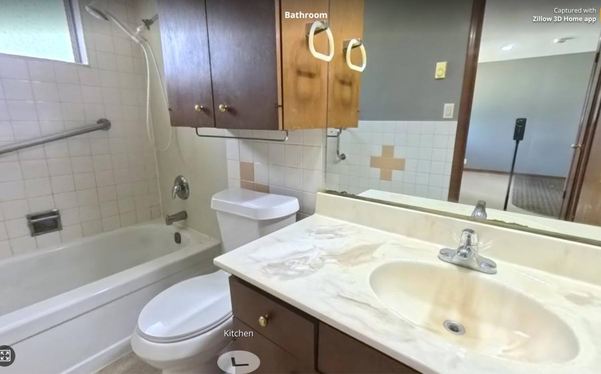 Apartment for rent at 1214 S Blake #1, Stockton, MO 65785