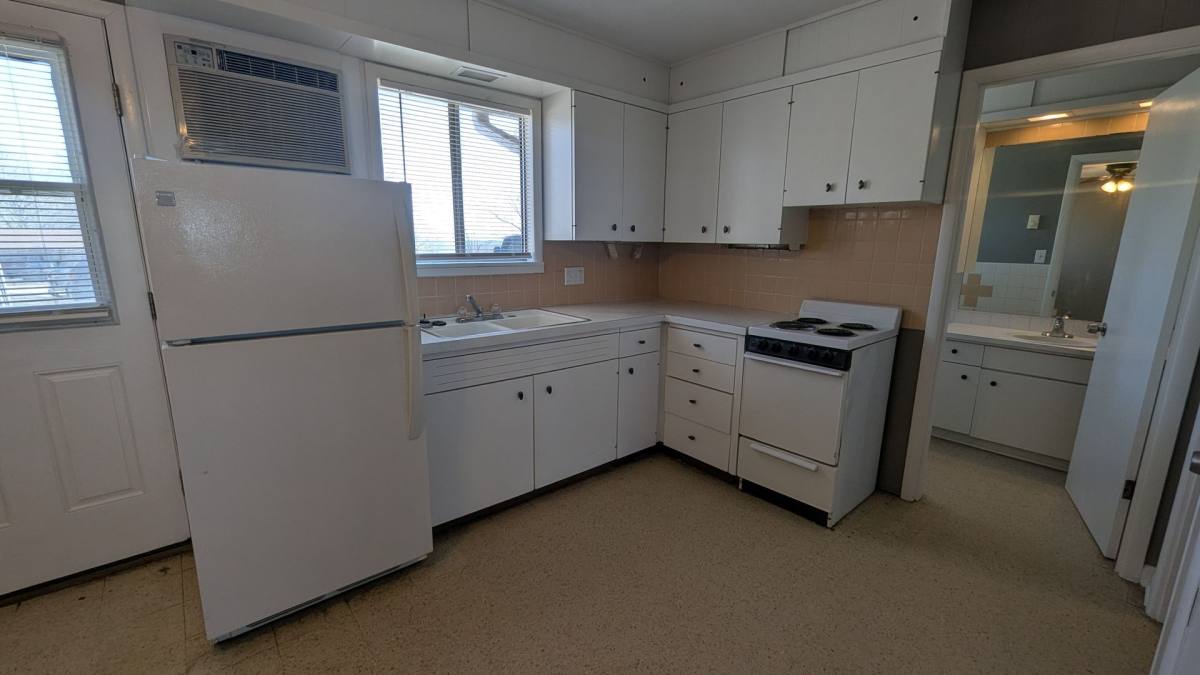 Apartment for rent at 1214 S Blake #1, Stockton, MO 65785