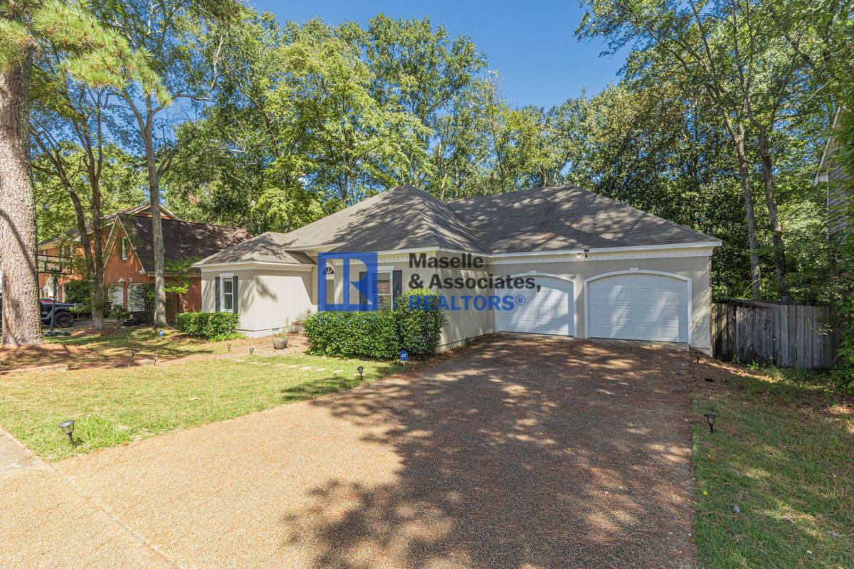 House for rent at 1046 Newland St, Jackson, MS 39211