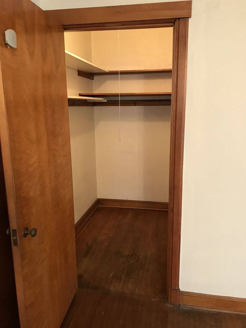 Apartment for rent at 1834 1st Ave NE, Cedar Rapids, IA 52402