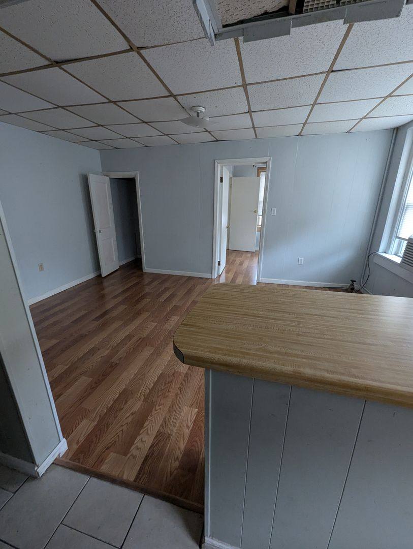 Apartment for rent at 415 S Broadway #3, Pittsburg, KS 66762