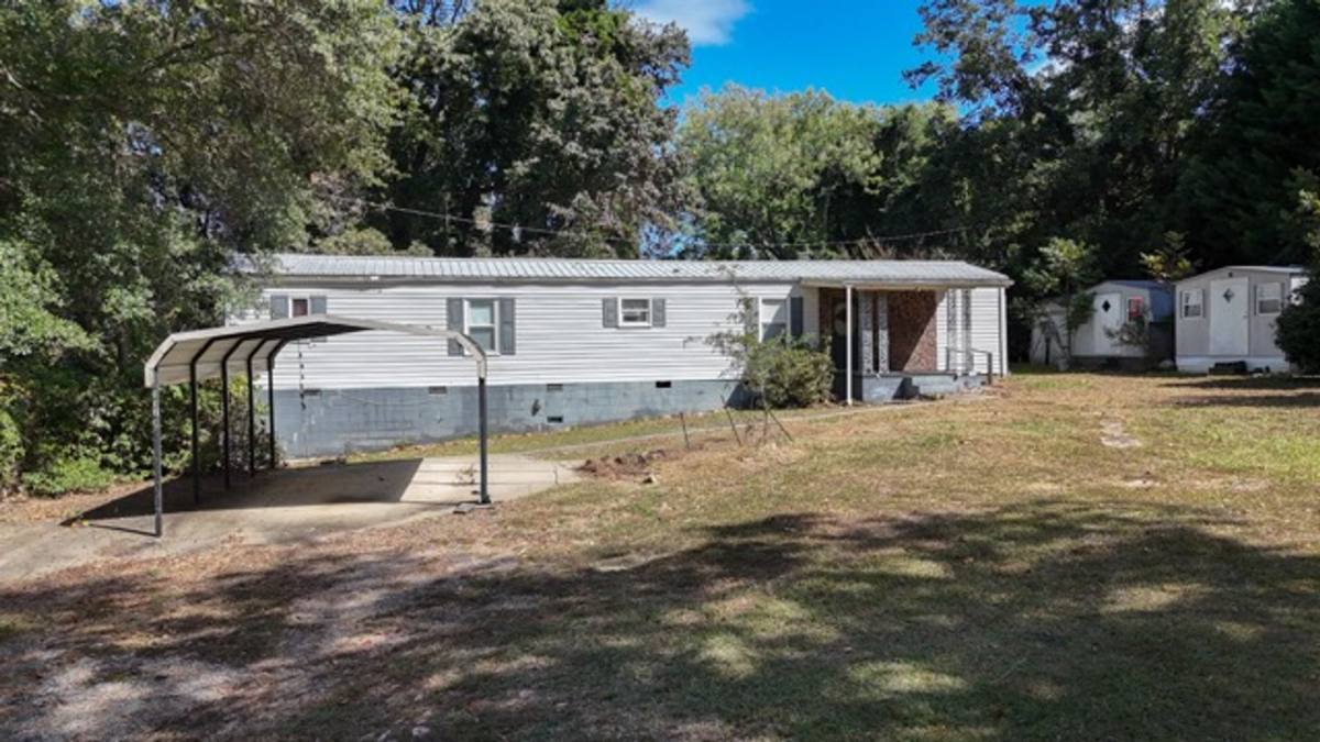 Apartment for rent at 112 Fruster St #B, Clemson, SC 29631