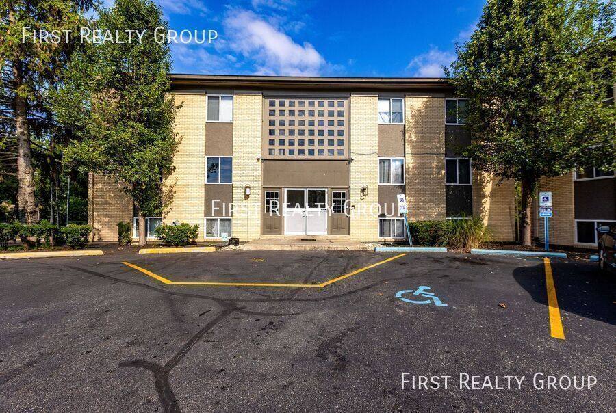 Apartment for rent at 5610 N Main St #212, Dayton, OH 45415