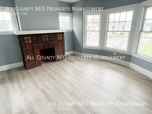 Apartment for rent at 739 E 127th St, Cleveland, OH 44108