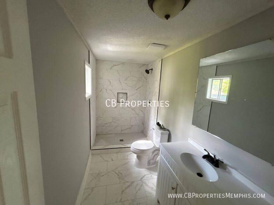 House for rent at 1428 Snowden Ave, Memphis, TN 38107