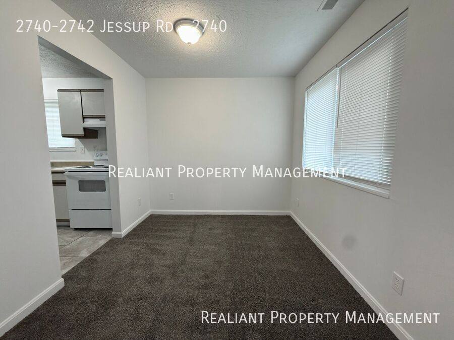 Apartment for rent at 2740-2742 Jessup Rd, Cincinnati, OH 45239
