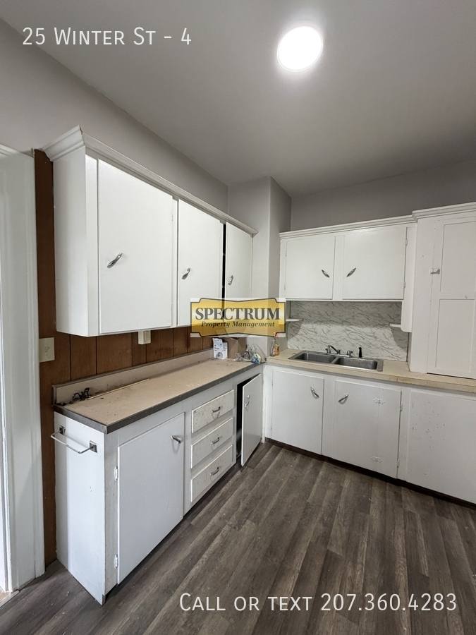Apartment for rent at 25 Winter St #4, Waterville, ME 04901