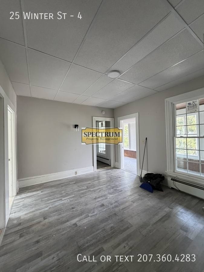 Apartment for rent at 25 Winter St #4, Waterville, ME 04901