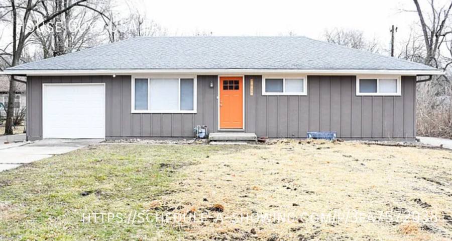 House for rent at 7917 Ditzler Ave, Kansas City, MO 64138