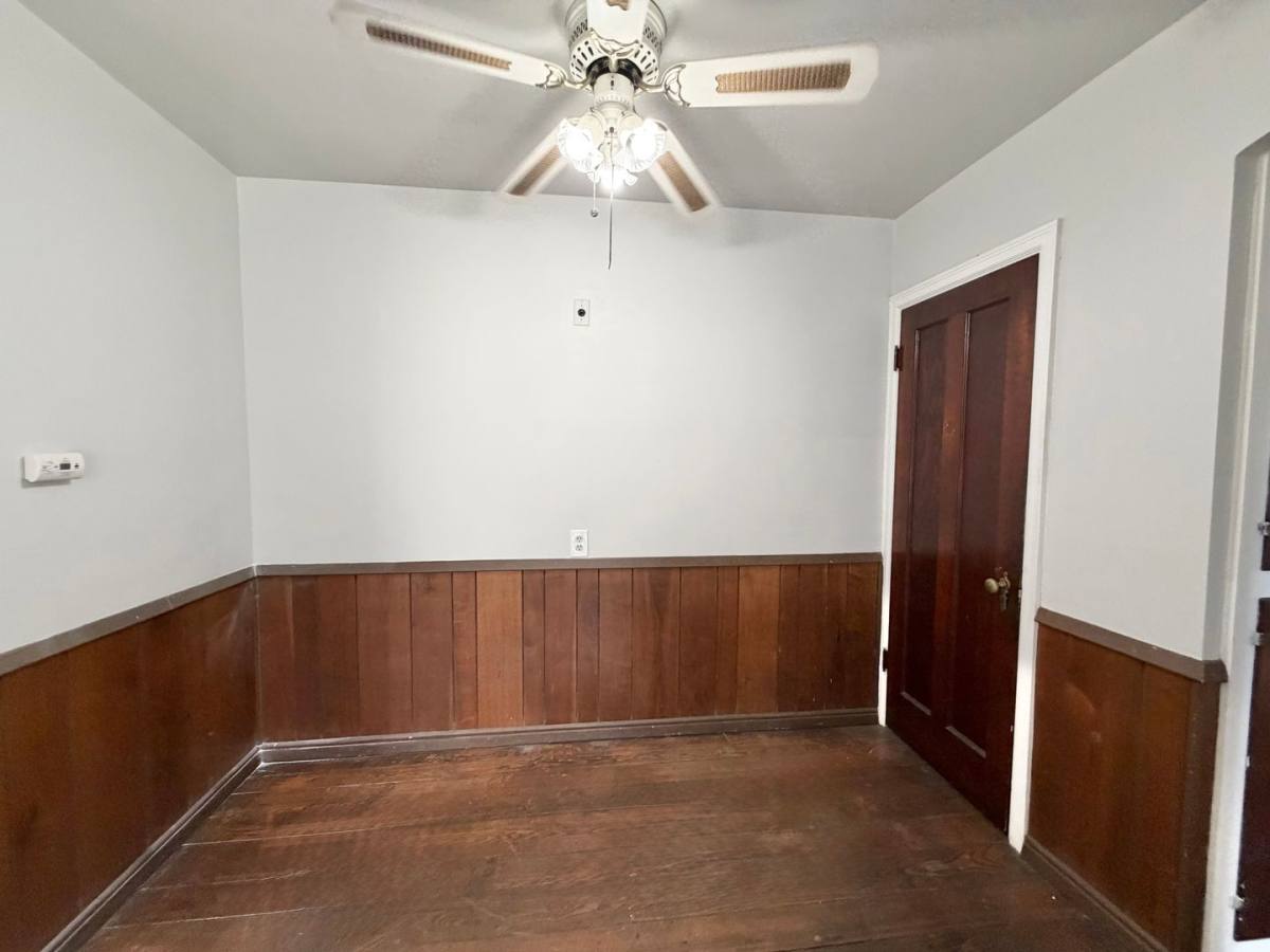 Apartment for rent at 7352 Reading Rd, Cincinnati, OH 45237
