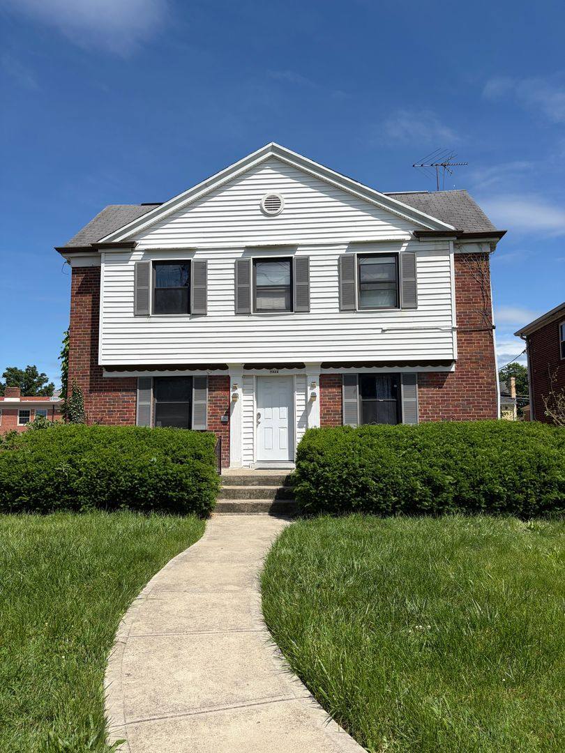 Apartment for rent at 7352 Reading Rd, Cincinnati, OH 45237