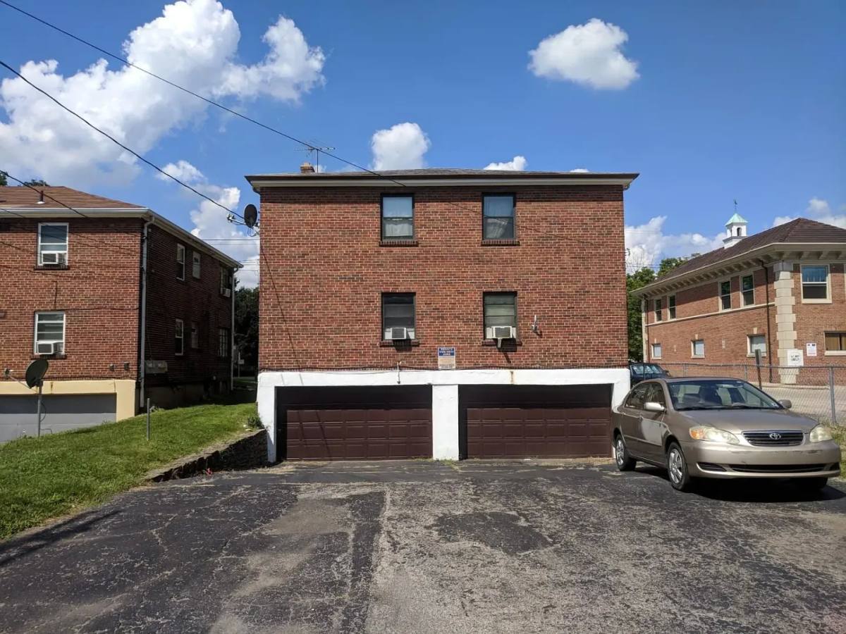 Apartment for rent at 7352 Reading Rd, Cincinnati, OH 45237