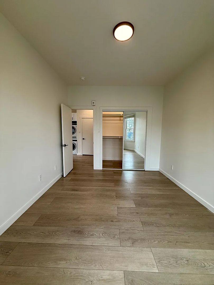 Apartment for rent at 1450 Castro St #18, San Francisco, CA 94114