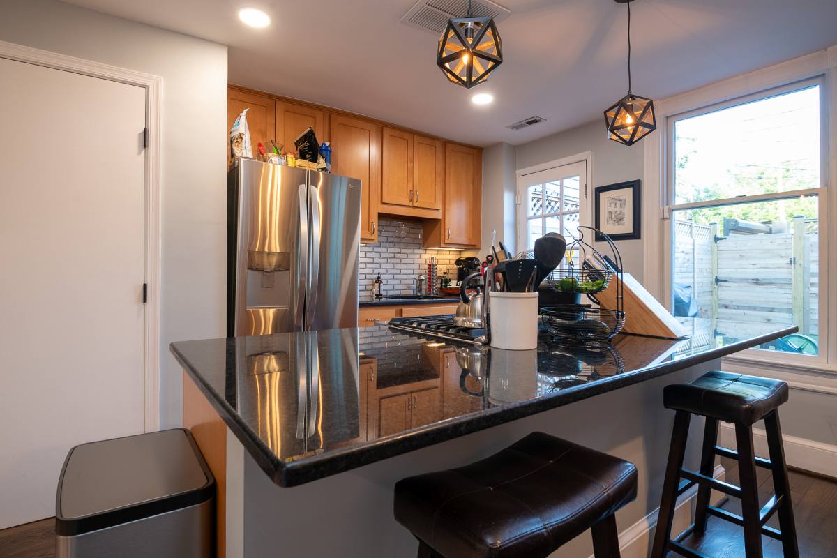 House for rent at 209 17th St SE, Washington, DC 20003