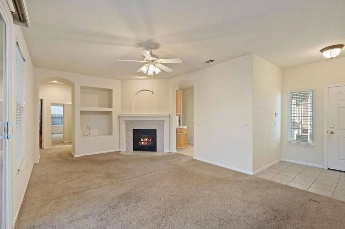 House for rent at 1911 Lexington Dr, Lodi, CA 95242