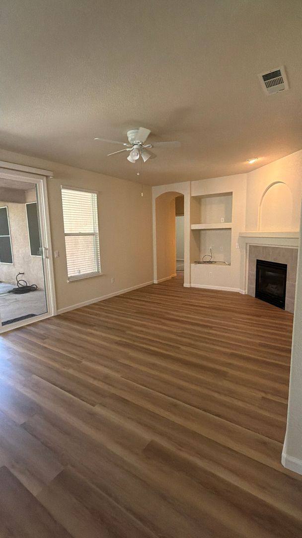 House for rent at 1911 Lexington Dr, Lodi, CA 95242