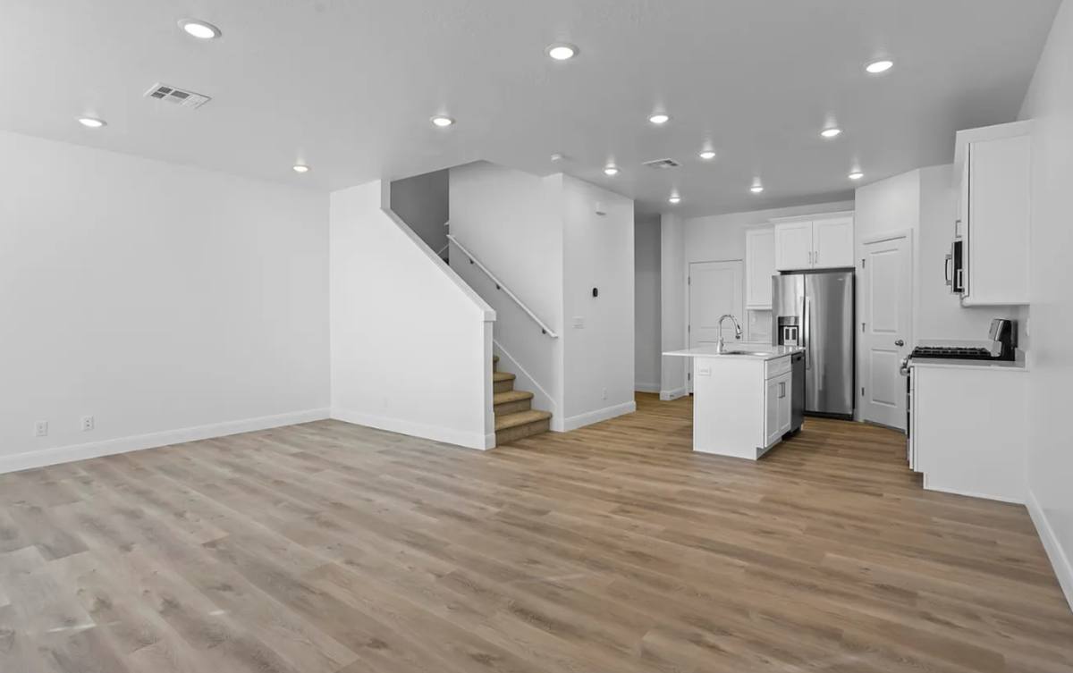 Townhouse for rent at 486 W Carnation Court, Saint George, UT 84790