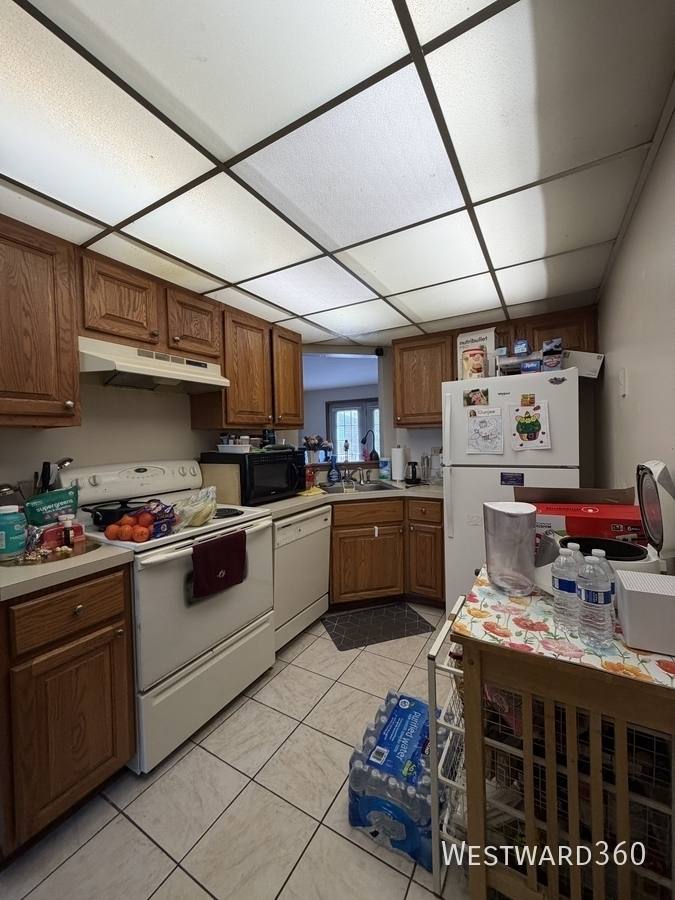 Apartment for rent at 4120 Williamsburg Court #302, Glenview, IL 60025