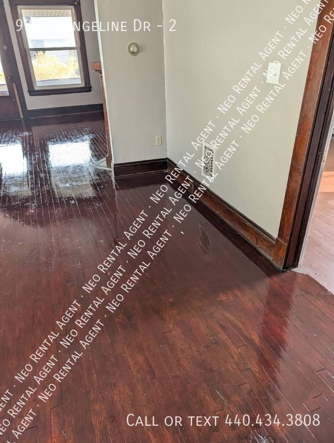 Apartment for rent at 930 Evangeline Dr #2, Cleveland, OH 44110