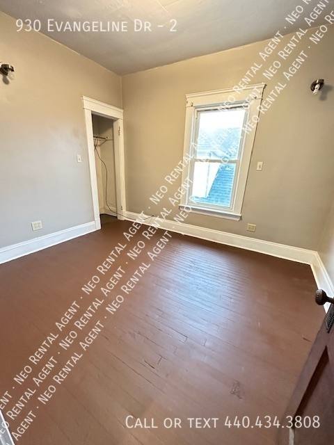 Apartment for rent at 930 Evangeline Dr #2, Cleveland, OH 44110