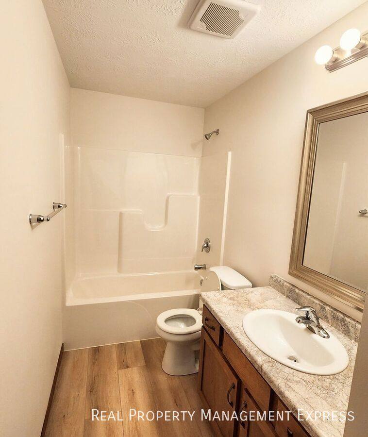 House for rent at 9436 W Dolores Dr, Sioux Falls, SD 57103