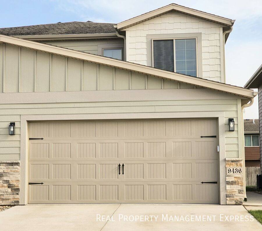 House for rent at 9436 W Dolores Dr, Sioux Falls, SD 57103