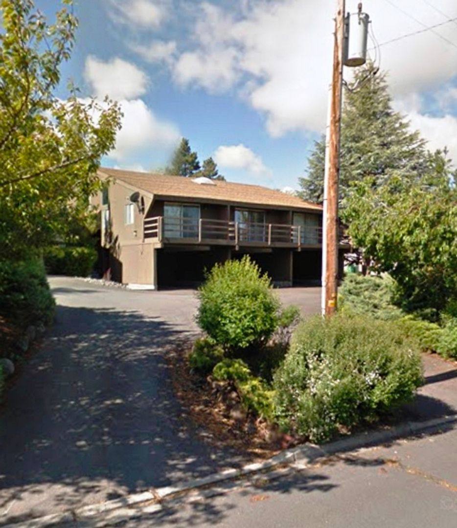 Townhouse for rent at 772 W Oregon Ave, Klamath Falls, OR 97601