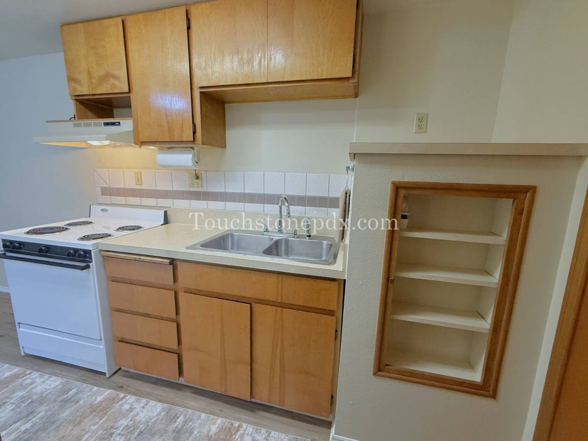Apartment for rent at 3224 SE Floss St, Portland, OR 97222