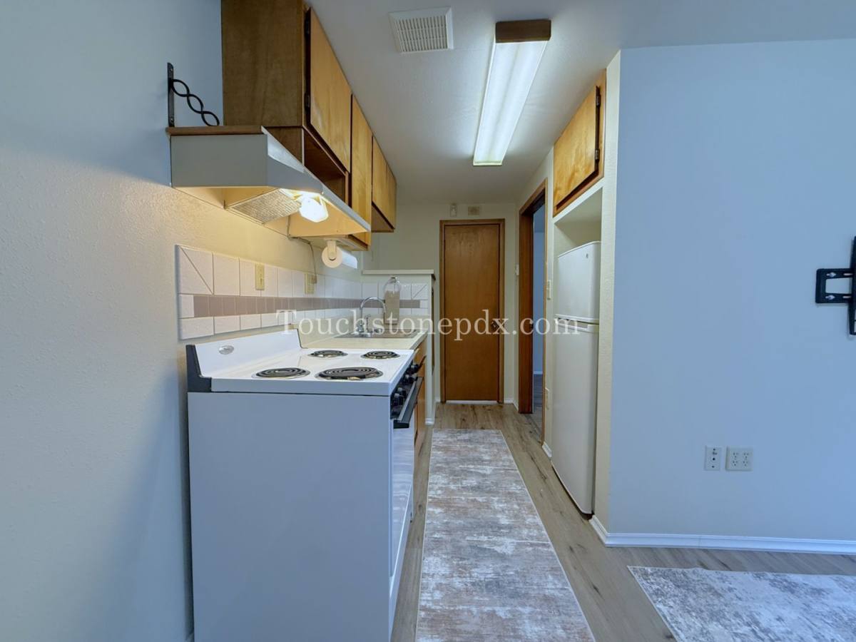 Apartment for rent at 3224 SE Floss St, Portland, OR 97222