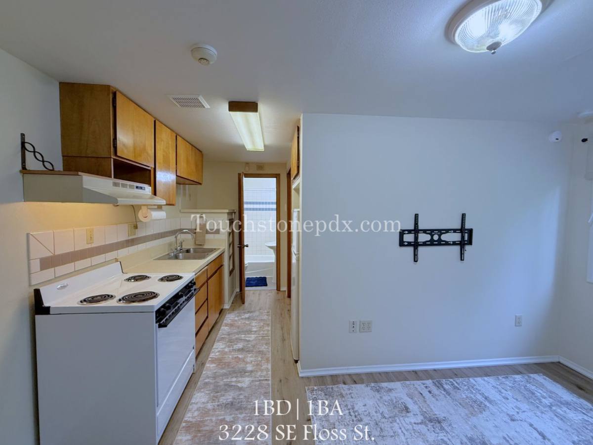 Apartment for rent at 3224 SE Floss St, Portland, OR 97222