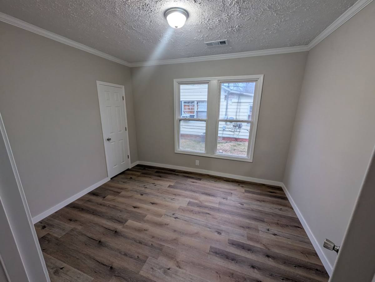 House for rent at 222 Lenoir Ave, Jackson, TN 38301