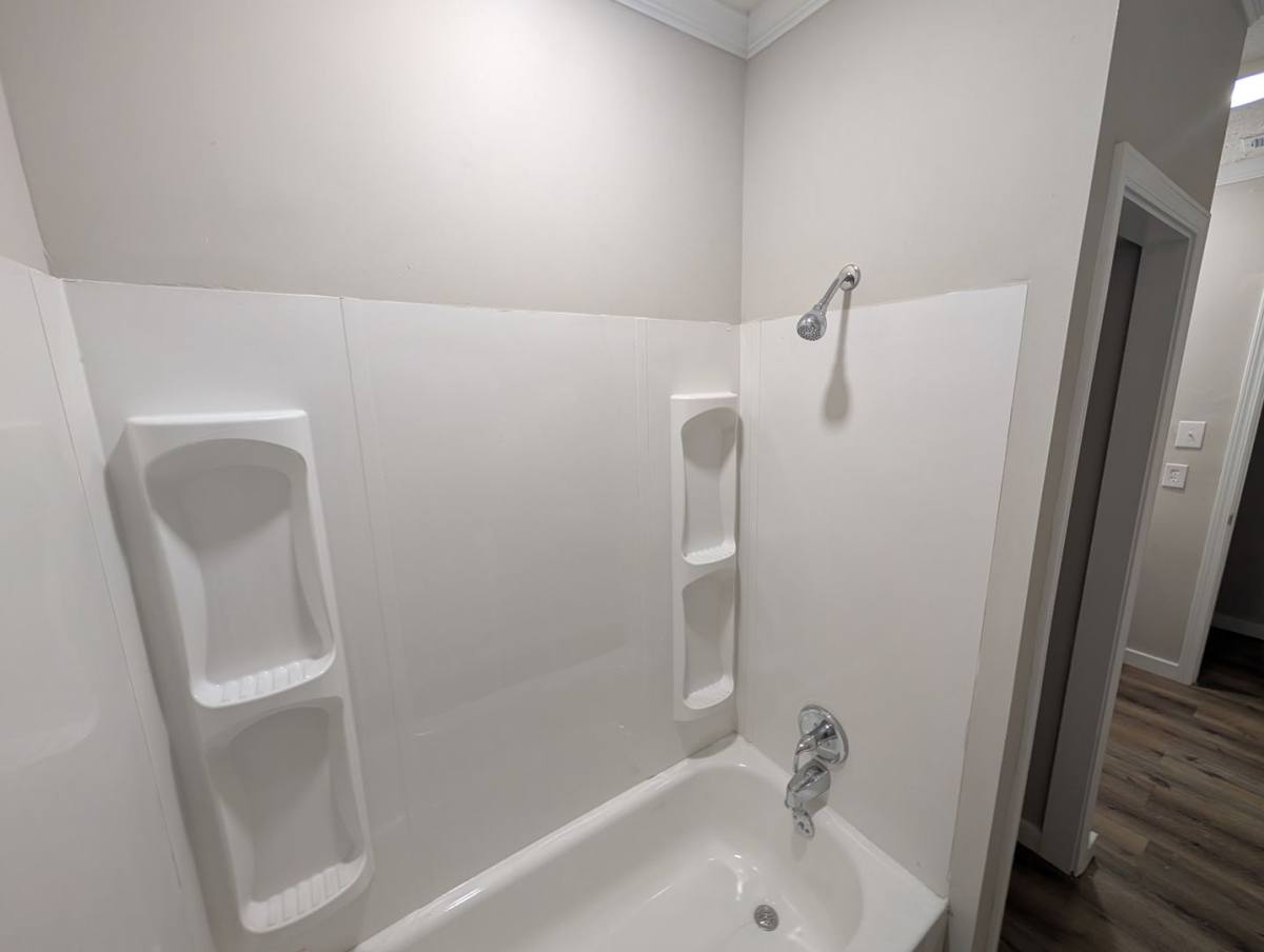 House for rent at 222 Lenoir Ave, Jackson, TN 38301