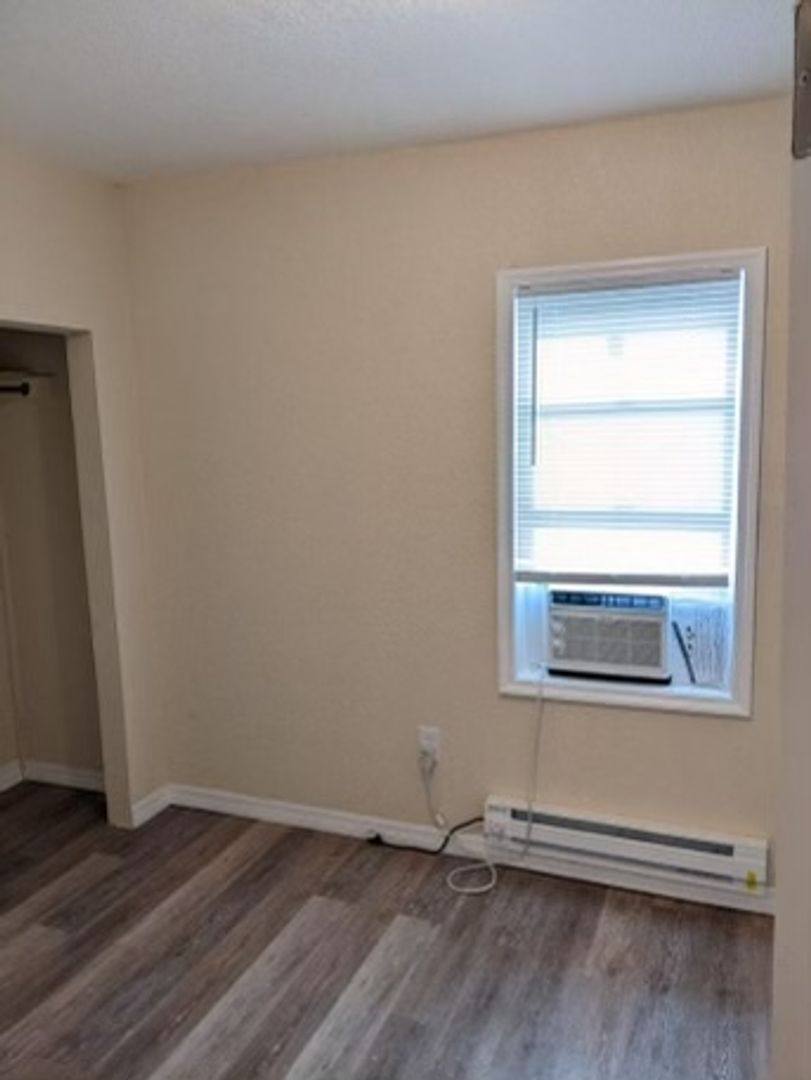 House for rent at 1204 21st St S, Saint Petersburg, FL 33712