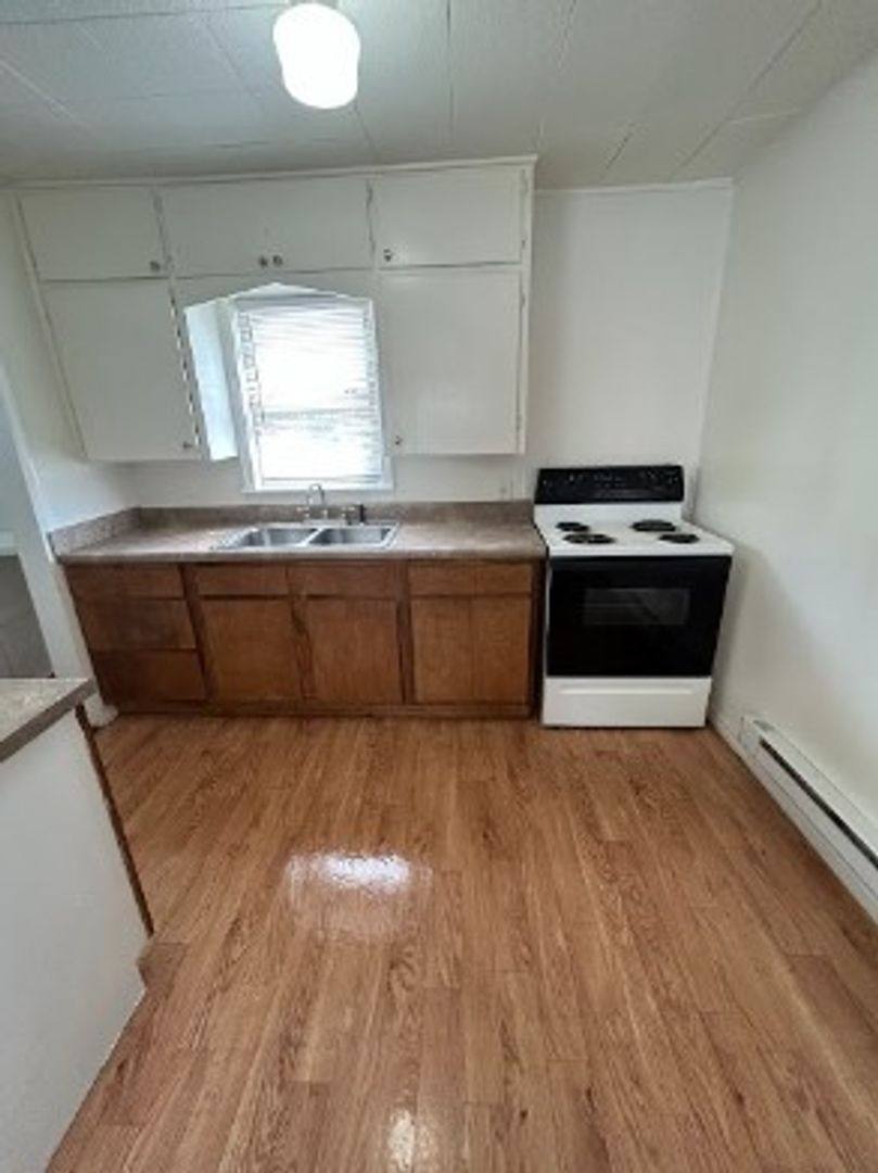 Apartment for rent at 3804 N Redmond Ave, Bethany, OK 73008