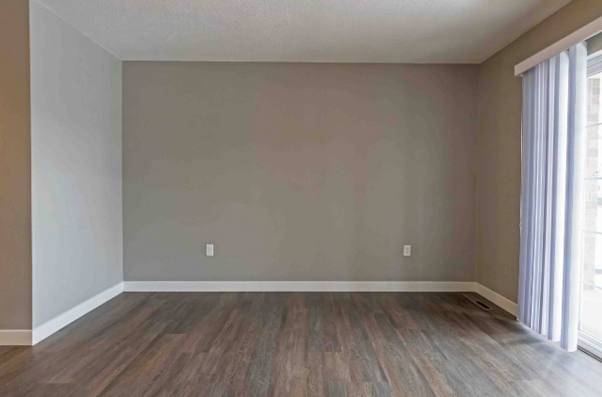 Apartment for rent at 617 N Lewis Ave, Sioux Falls, SD 57103