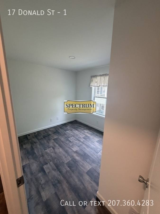 Apartment for rent at 17 Donald St #1, Waterville, ME 04901