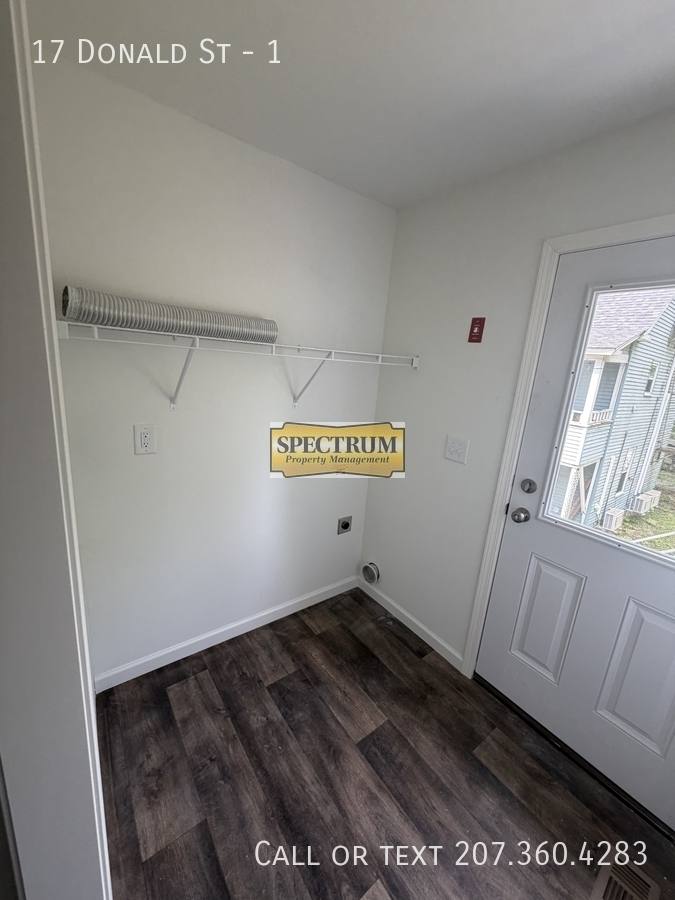 Apartment for rent at 17 Donald St #1, Waterville, ME 04901