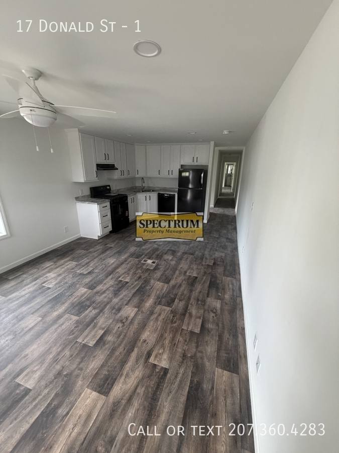 Apartment for rent at 17 Donald St #1, Waterville, ME 04901