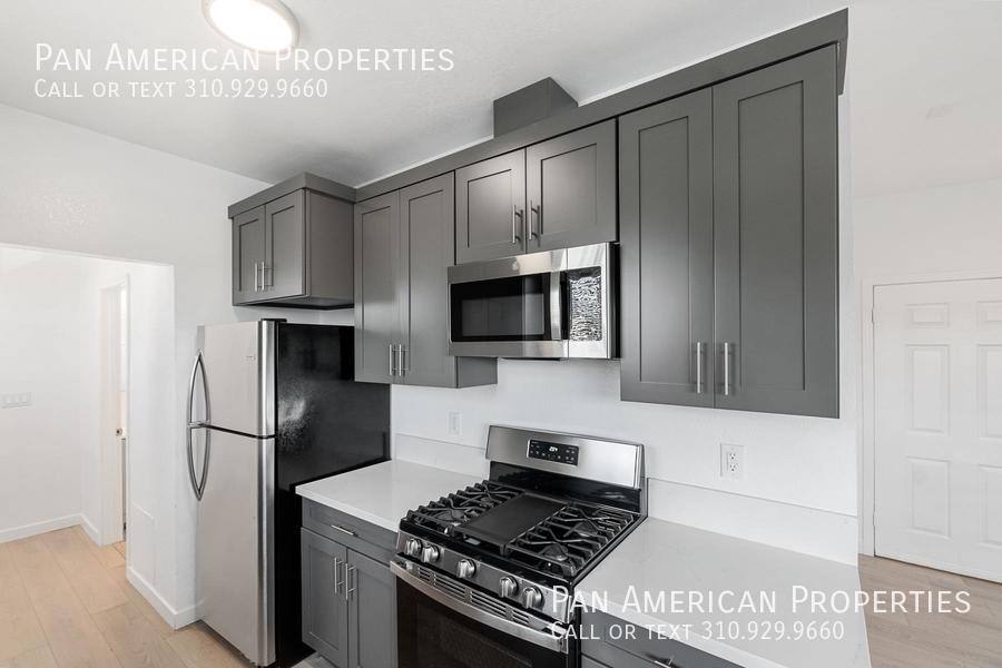 Apartment for rent at 1226 Olive Ave, Long Beach, CA 90813