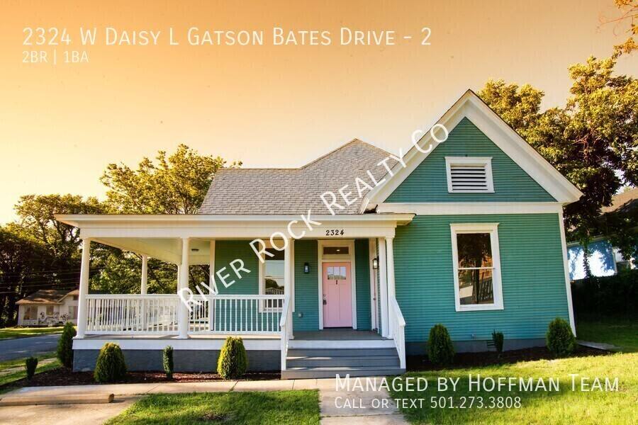 House for rent at 2324 W Daisy L Gatson Bates Dr #2, Little Rock, AR 72202