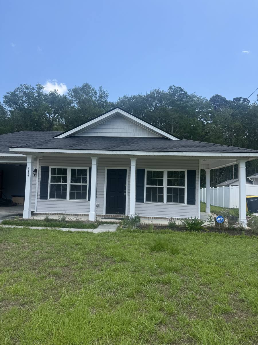 House for rent at 1214 Market St Extension, Darien, GA 31305
