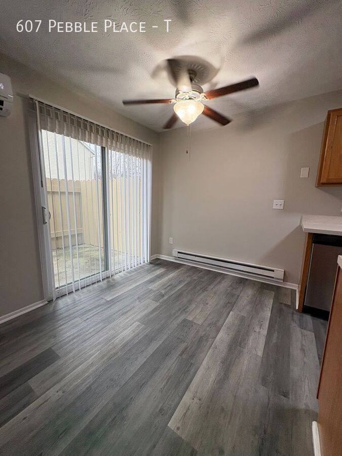 Townhouse for rent at 607 Pebble Place #T, Delaware, OH 43015