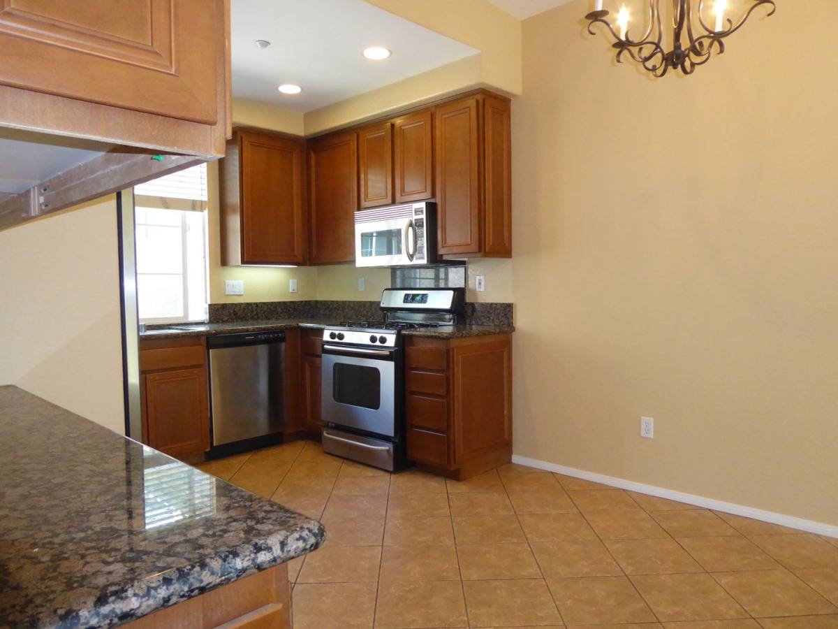 Townhouse for rent at 705 Hatfield Dr, San Marcos, CA 92078