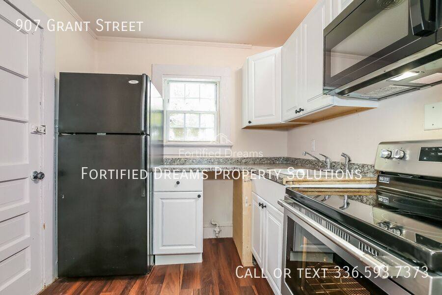 House for rent at 907 Grant St, High Point, NC 27262