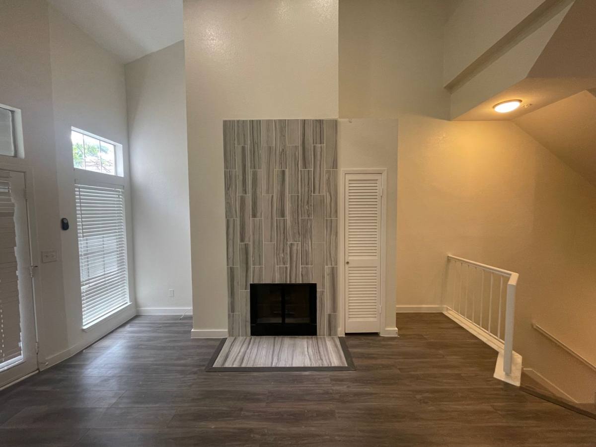 Condo for rent at 7474 Fair Oaks Ave, Dallas, TX 75231