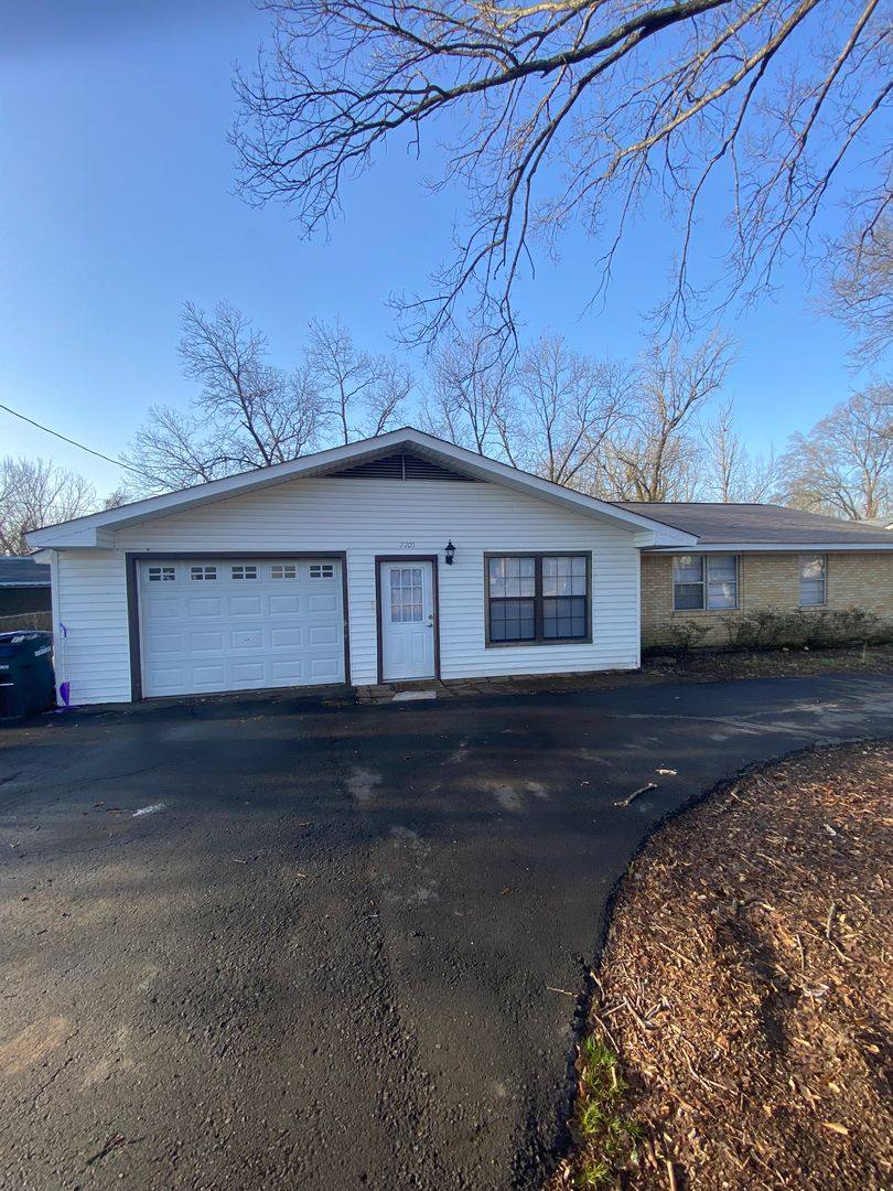 House for rent at 7705 Jacksonville Cutoff Rd #1, Jacksonville, AR 72076