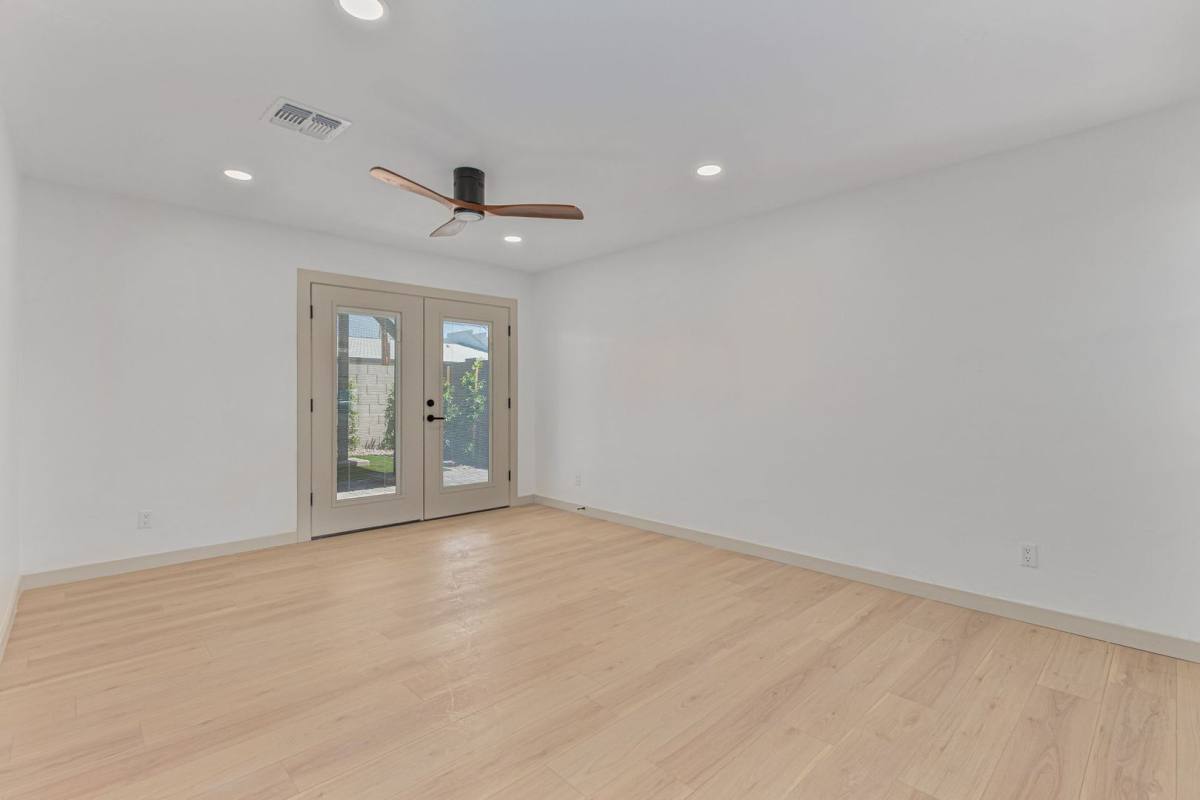 Apartment for rent at 4108 E Portland St, Phoenix, AZ 85008